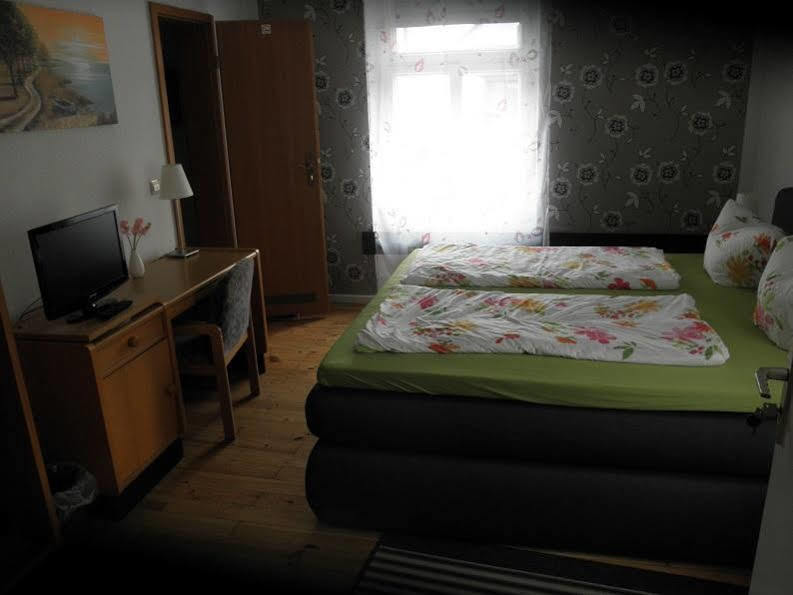 Pension Holzgarten Ratyzbona Zewnętrze zdjęcie